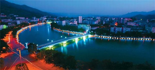 不倒翁日式料理