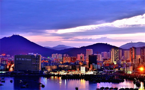 奶茶哪个品牌加盟费低，波叔奶茶加盟前景怎么样